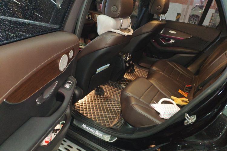 Used Mercedes-Benz GLC 2020 Facelift GLC 300 L 4MATIC Dynamic Edition
