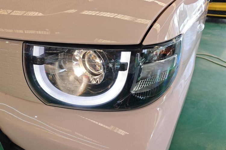 Used Chery New Energy QQ Ice Cream 2022 170km Sundae Phosphate Lithium-Ion