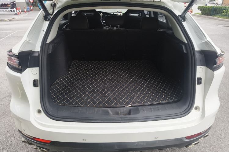 Used CHANGAN UNI-K 2021 2.0T Excellence Edition Trunk