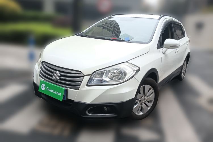 Used Suzuki S-Cross 2015 1.6L CVT Two-Wheel Drive Entry-Level Trim