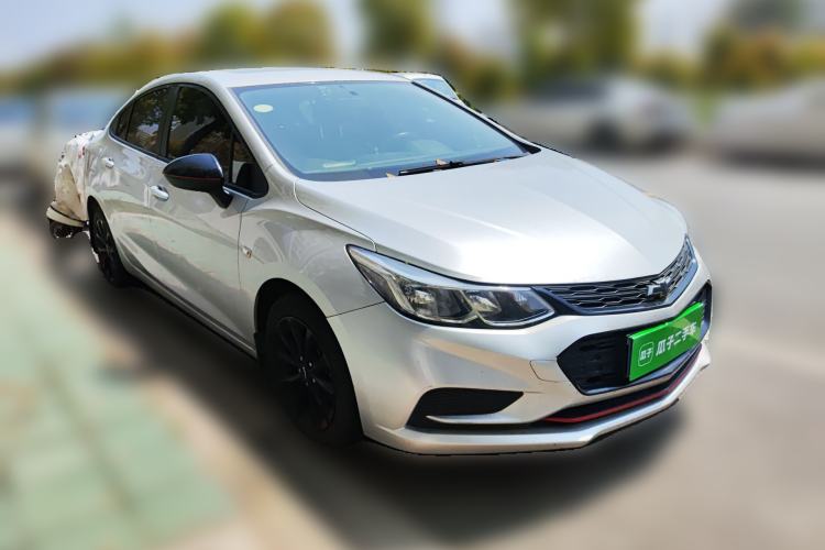 Used Chevrolet Cruze 2018 Redline 320 Automatic Pioneer Edition
