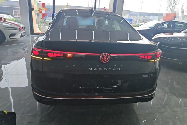 Used Volkswagen Magotan 2026 380TSI DSG Prestige Package—Daimai Package
