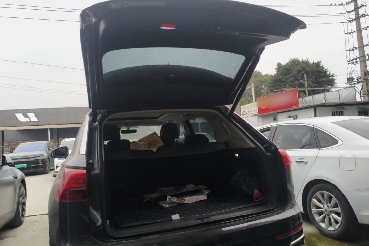 Used Volkswagen Tayron GTE Plug-in Hybrid 2022 1.4T Luxury Edition Trunk