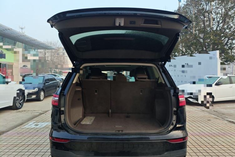 Used Volkswagen Viloran 2024 330TSI Luxury Edition