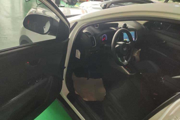 Used Kia KX3 2017 1.6L Automatic Aoya Version
