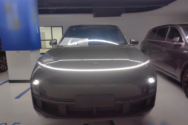 Used Li Auto L8 2023 Pro Model