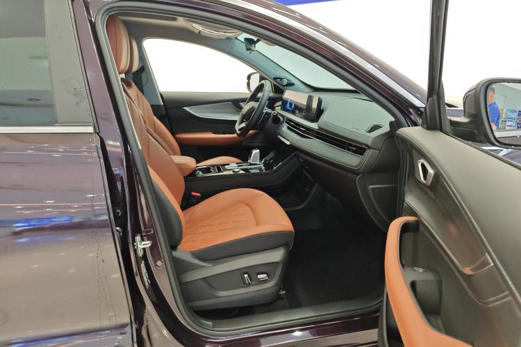 Used Chery Tiggo 8 PLUS 2022 290TGDI DCT Luxury Edition+