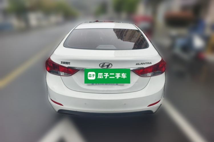 Used Hyundai Elantra (5th Generation / Langdong) 2015 1.6L Automatic Leading Model