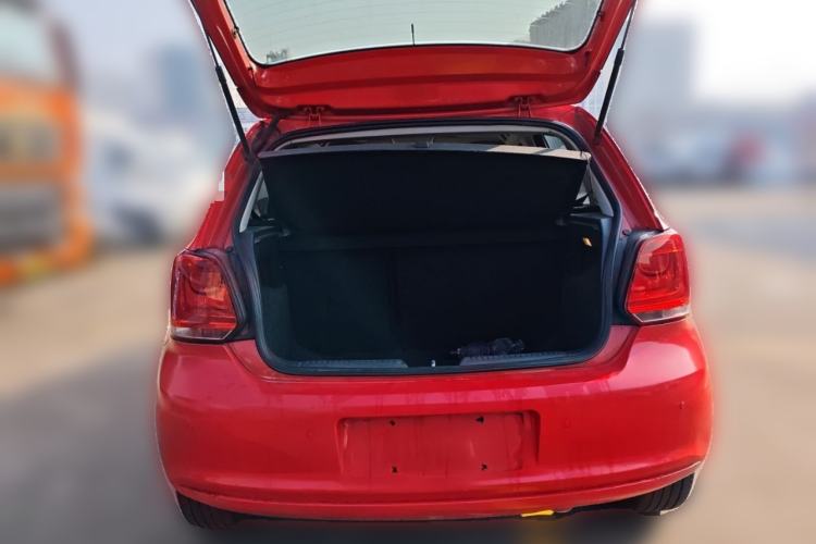 Used Volkswagen Polo 2013 1.4L Automatic Comfort Edition Trunk