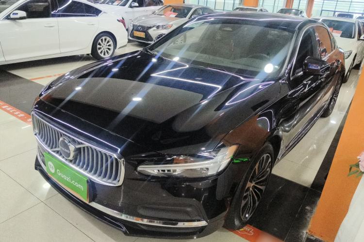 Used Volvo S90 2024 B5 Zhiyi Luxury Edition
