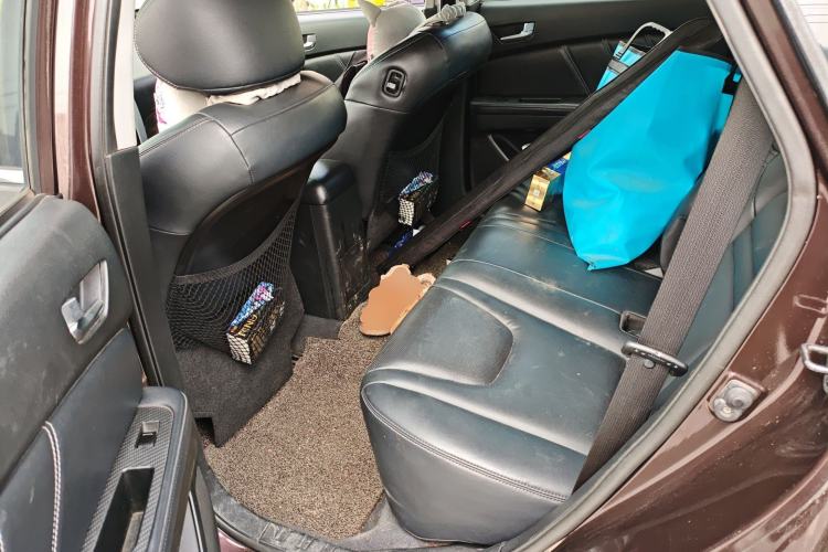 Used Luxgen U6 SUV 2015 1.8T Fashion Edition Left Rear Seat