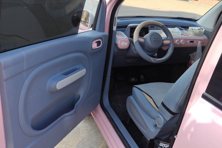 Used Bestune Pony 2025 222km Range Agile Horse