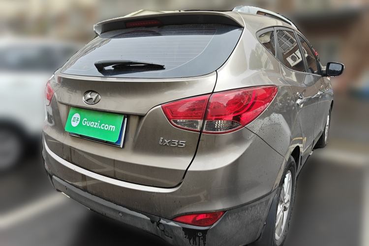 Used Hyundai ix35 2010 2.0L Automatic Two-Wheel Drive Elite Edition GLS Rear Right 45 Deg