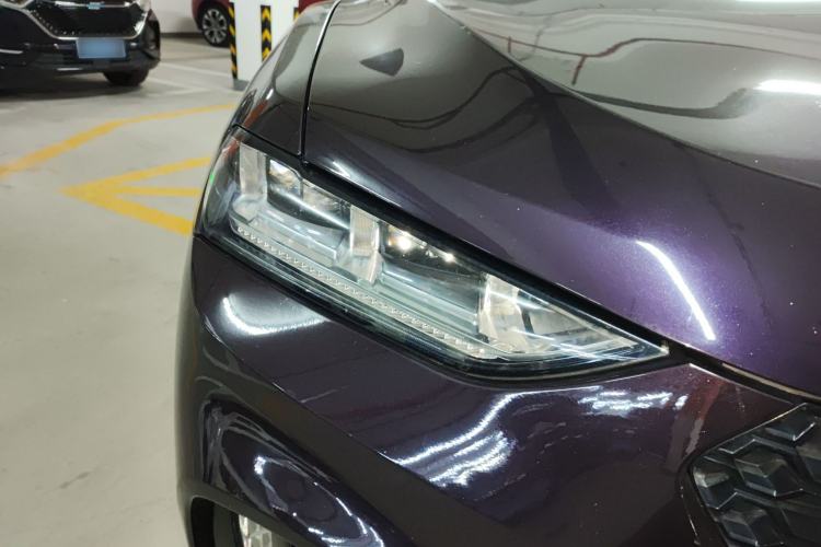 Used Wey VV7 2017 2.0T Flagship Model Right Front Headlight