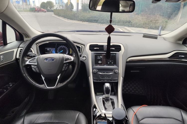 Used Ford Mondeo 2013 2.0L GTDi 200 Luxury Model