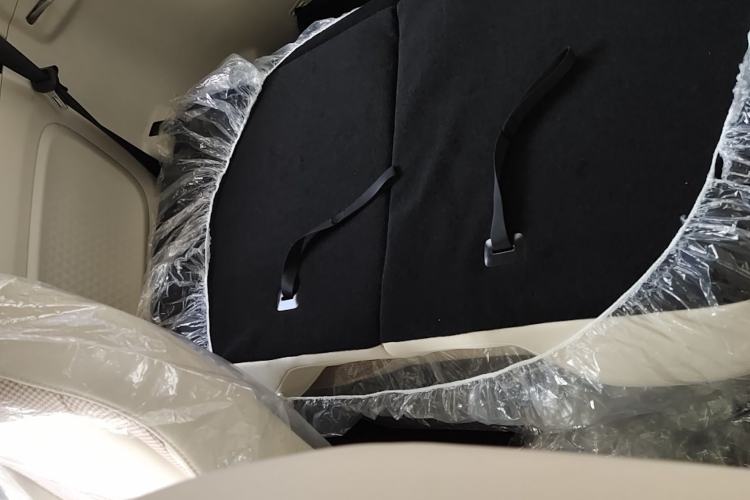 Used Wuling Hongguang MINIEV 2024 3rd Generation 215km Youth Edition Left Rear Seat