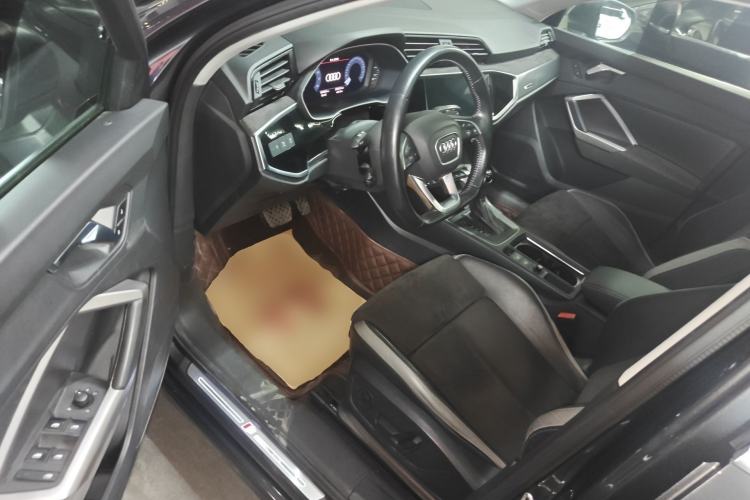 Used Audi Q3 2021 35 TFSI Fashion Dynamic Model Driver Seat