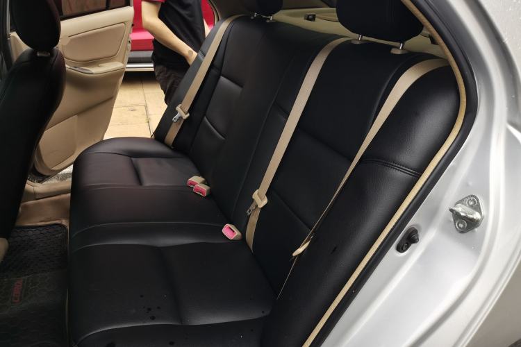 Used Toyota Corolla EX 2013 1.6L Manual Luxury Edition