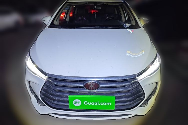 Used BYD Song MAX 2018 1.5T Automatic Smart Connect Luxury 6-Seater Front