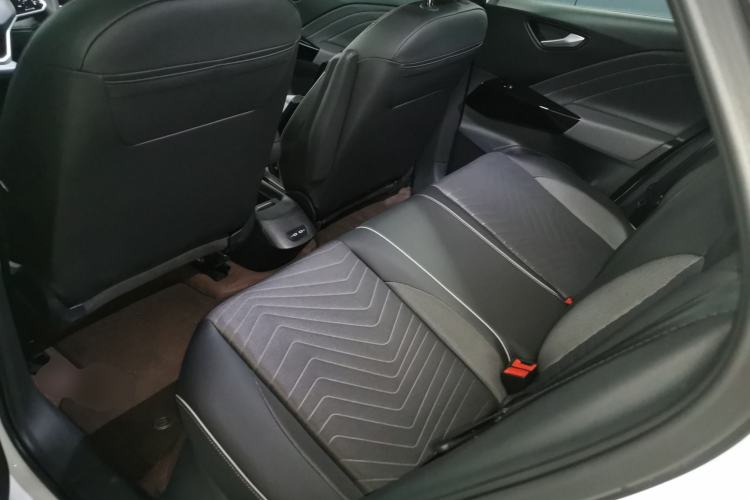 Used Volkswagen ID.3 2025 Smart Model Outstanding Oxygen Edition Left Rear Seat