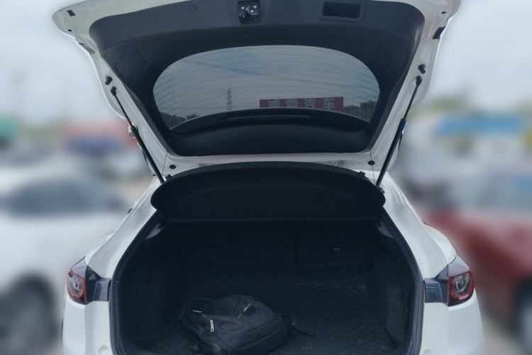 Used Mazda CX-4 2021 2.0L Automatic Two-Wheel Drive Blue Sky Dynamic Edition Trunk