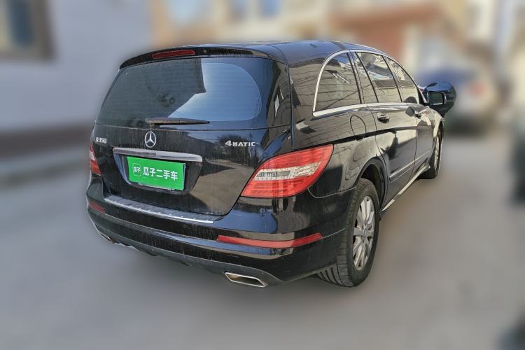 Used Mercedes-Benz R-Class 2011 R 350 L 4MATIC Rear Right 45 Deg