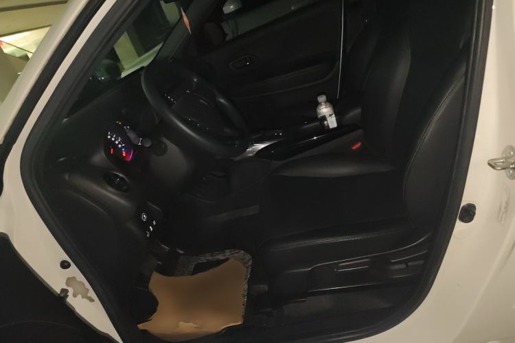 Used Honda XR-V 2020 220TURBO CVT Luxury Edition Left Front Seat