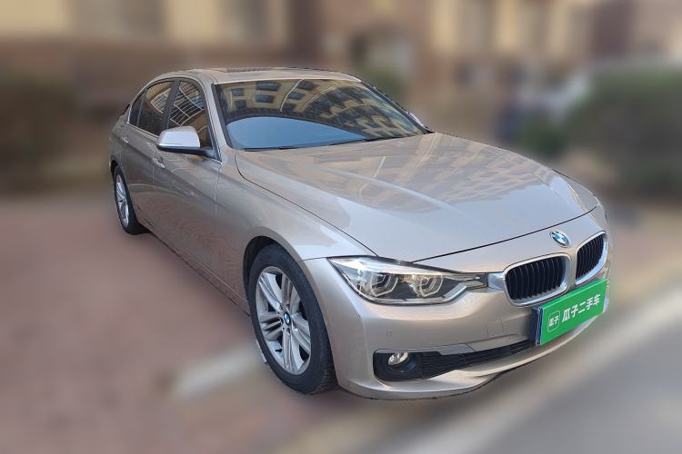 Used BMW 3 Series 2016 320Li Ambition Model
