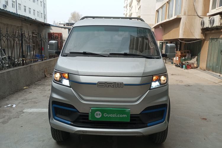 Used SRM New Energy T5L EV 2023 Standard Model 3.8-meter Cargo Box Flatbed Truck 55.7 kWh Front