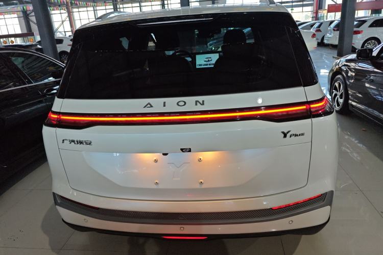 Used AION Y 2023 Plus 510 Smart Edition