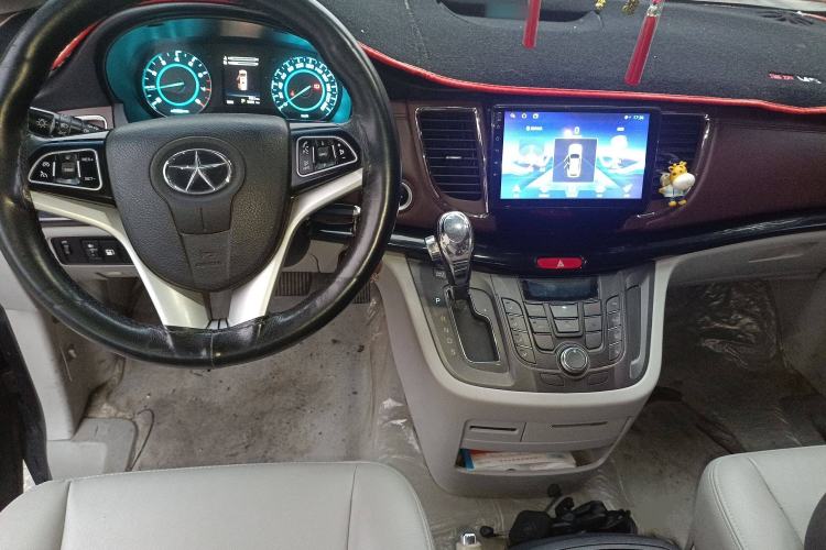 Used JAC Refine M5 2017 2.0T Gasoline Dual-Clutch Business Edition