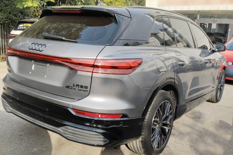 Used Audi Q5 e-tron 2023 40 e-tron Starry Edition Mecha Kit