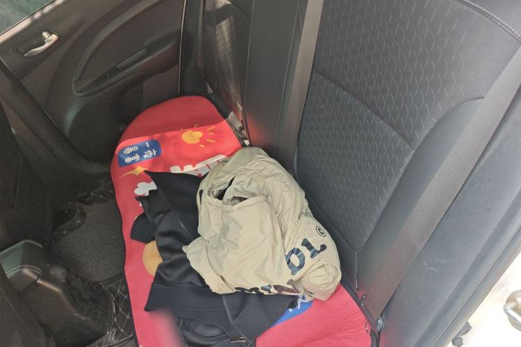 Used Kia kx1 Stonic 2019 1.4L Automatic Fun Edition China VI Left Rear Seat