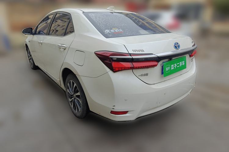 Used Toyota Corolla 2016 Dual-Engine 1.8L E-CVT Elite Edition
