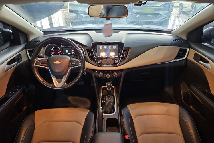 Used Chevrolet Monza 2022 320 Automatic Enjoyment Sunroof Version
