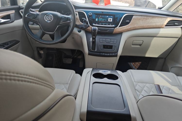 Used Buick GL8 2018 ES 28T Comfort Model China VI Standard
