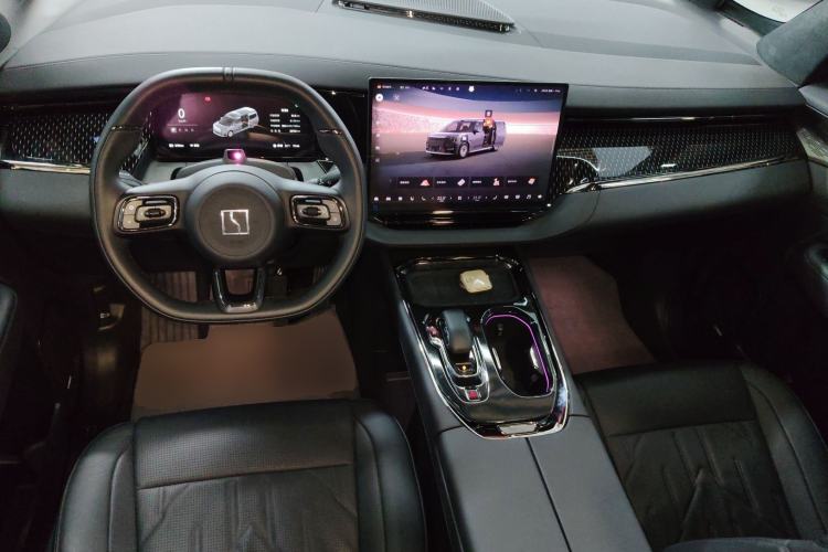 Used Zeekr 009 2024 Six-Seat Executive Version 4WD 140 kWh