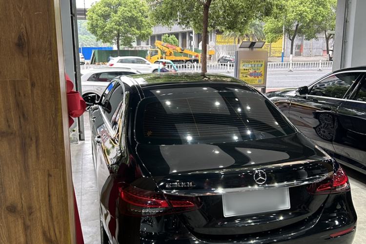 Used Mercedes-Benz E-Class 2021 Restyled E 300 L Luxury Edition Exterior 5