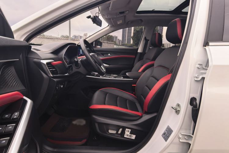 Used SOL X8 2021 300T DCT Leading Smart Connectivity Version 7 Seats