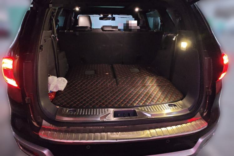 Used Ford Everest 2017 2.0T Gasoline Automatic 4x4 Luxury Edition 7 Seats