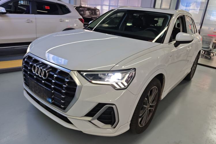 Used Audi Q3 2020 40 TFSI Fashion Dynamic Model