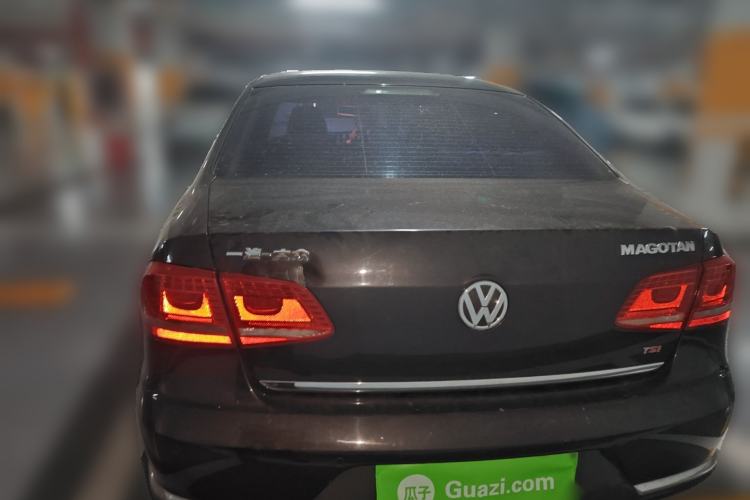 Used Volkswagen Magotan 2012 Revised Version 1.8TSI Leading Edition