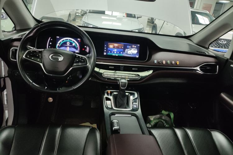 Used GAC Trumpchi M6 2021 PRO 270T Automatic Luxury Edition
