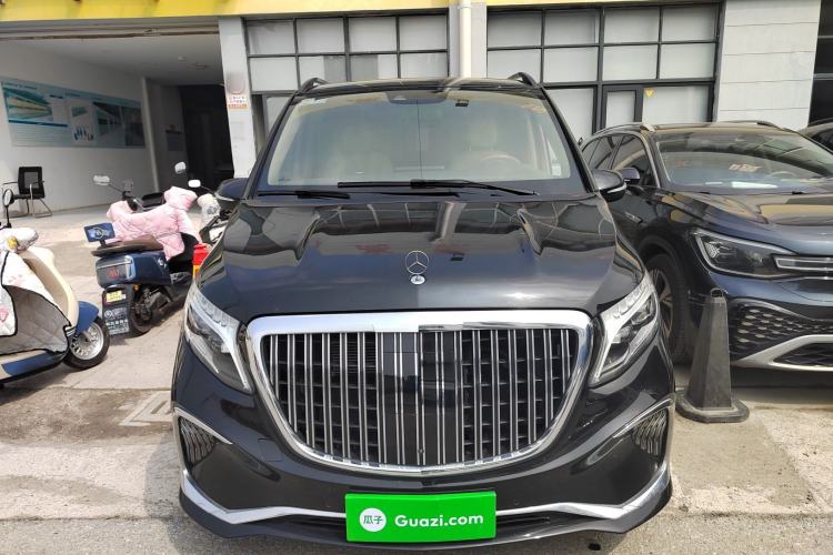 Used Mercedes-Benz V-Class 2016 V 260 Avantgarde Edition
