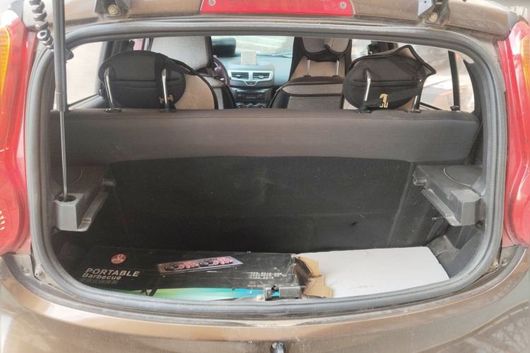 Used Chery QQ 2013 1.0L Manual Happy Edition
