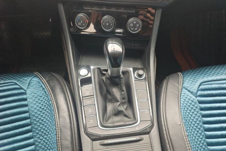 Used Volkswagen Sagitar 2022 280TSI DSG Excellence Edition Interior 3