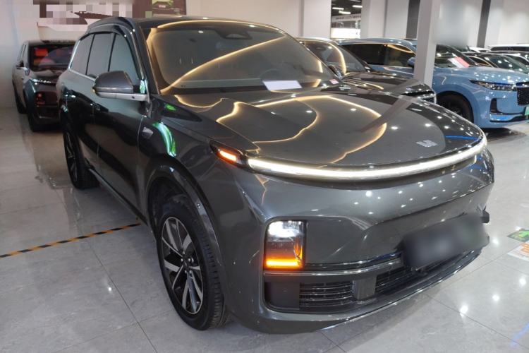 Used Li Auto L8 2023 Pro Model
