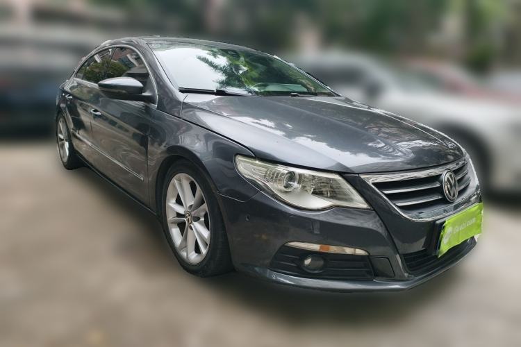 Used Volkswagen FAW-Volkswagen CC 2011 2.0 TSI Ultimate Edition Front Right 45 Deg