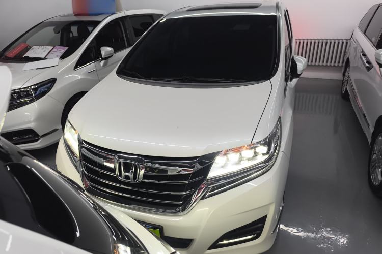 Used Honda Elysion 2016 2.4L Luxury Edition