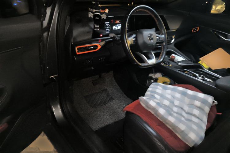 Used Changan UNI-T 2022 1.5T Luxury Edition